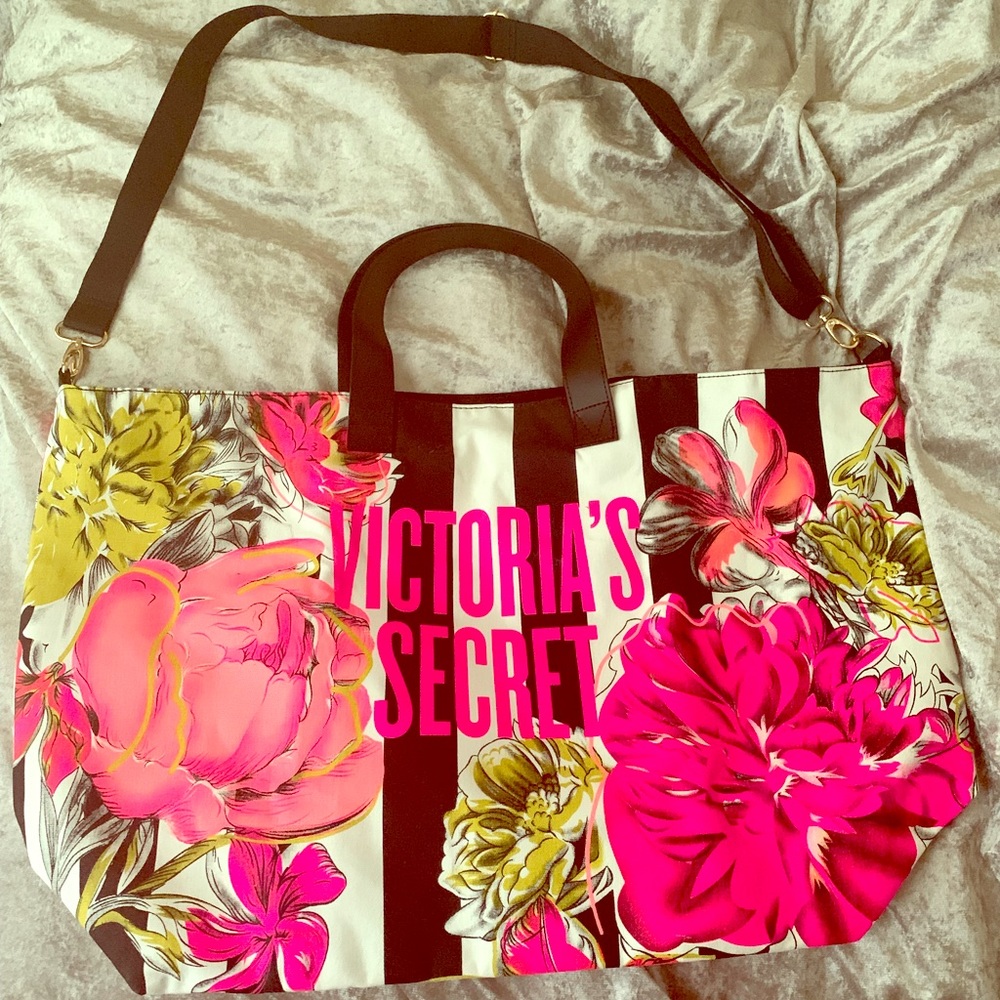 VS Tote